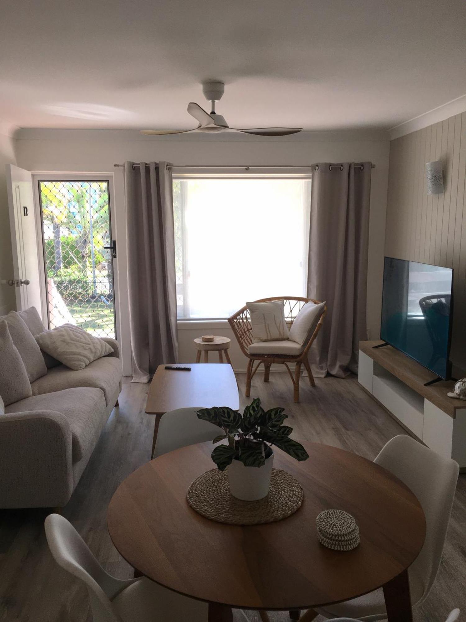 The Bay Beach Shack, Hervey Bay Exterior photo
